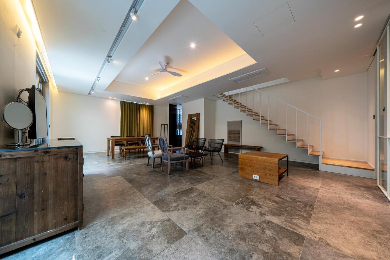 Hotel Barahan Jeonju Buitenkant foto