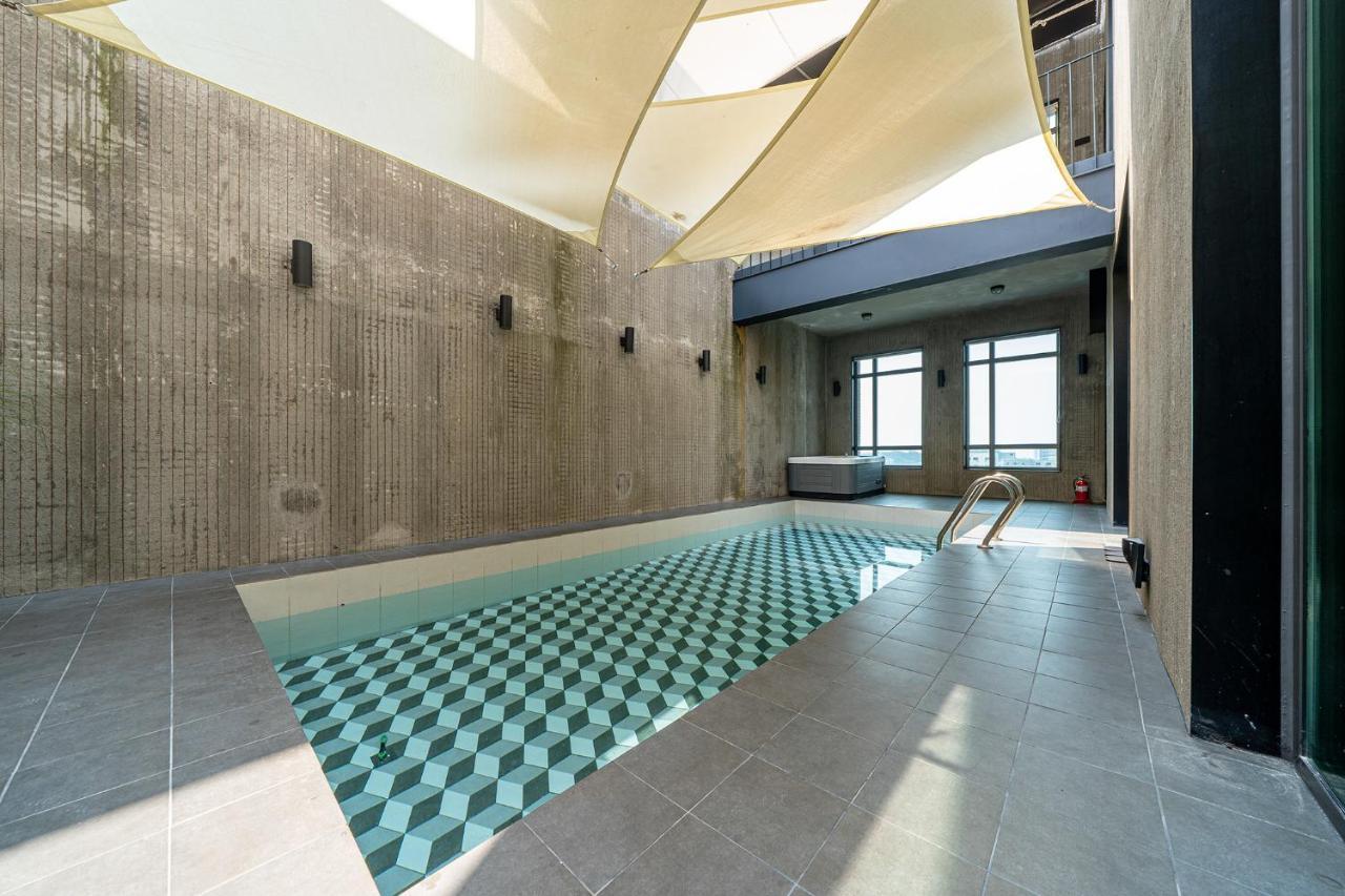 Hotel Barahan Jeonju Buitenkant foto