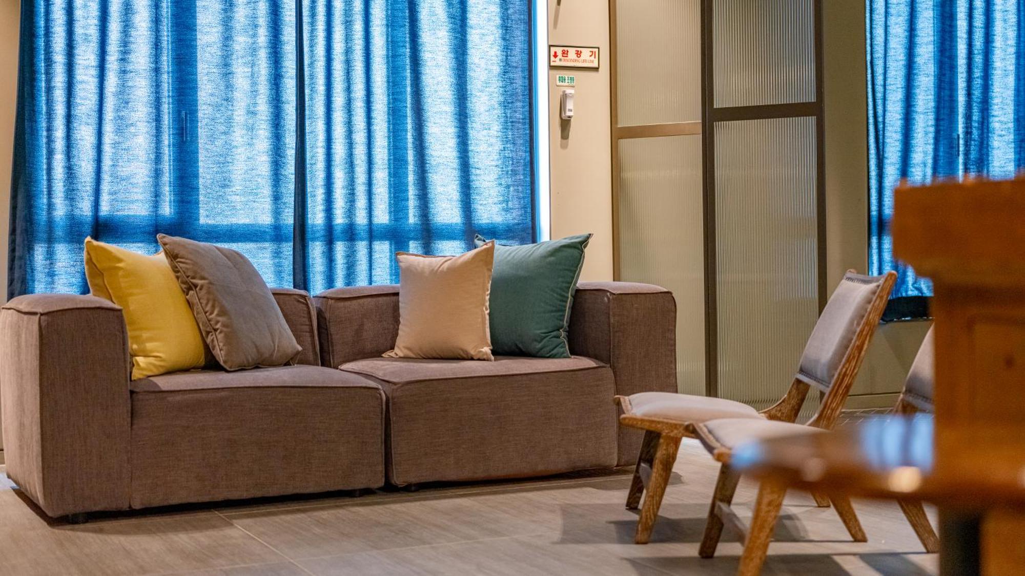 Hotel Barahan Jeonju Buitenkant foto