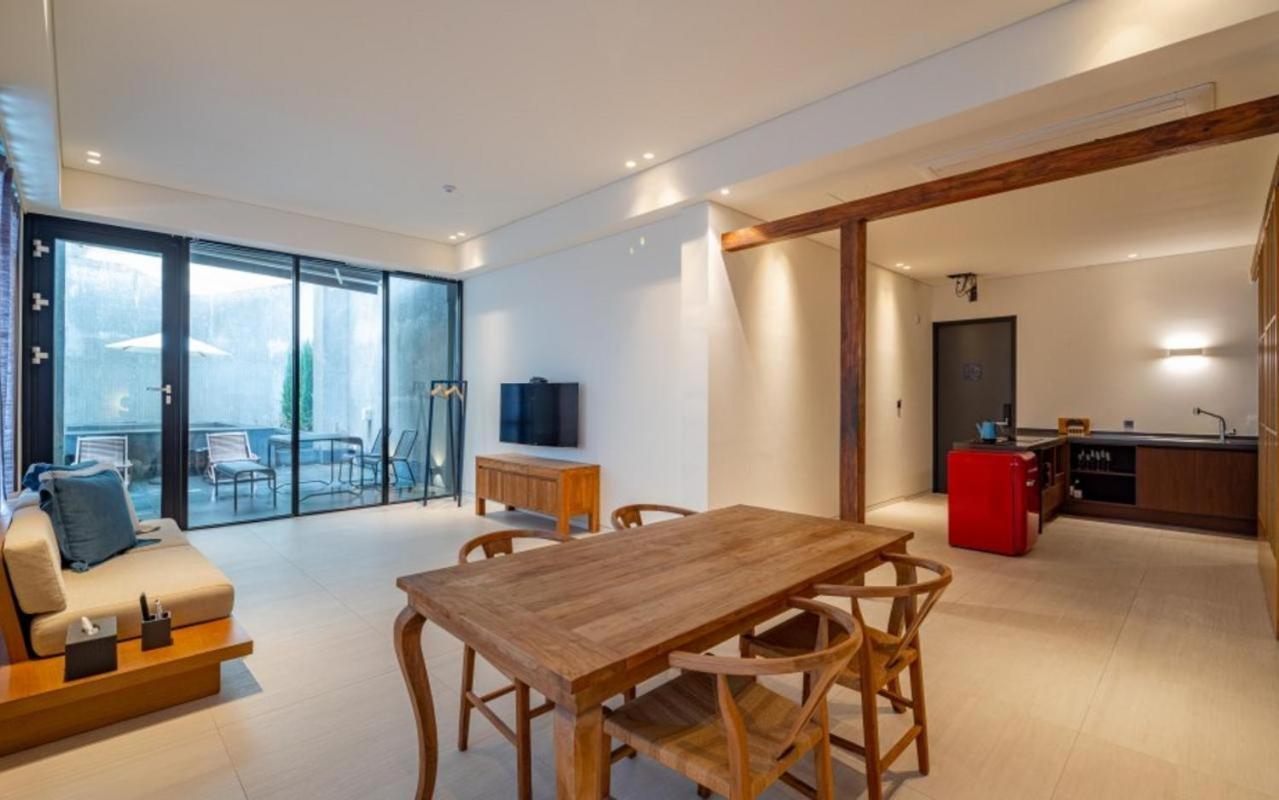 Hotel Barahan Jeonju Buitenkant foto