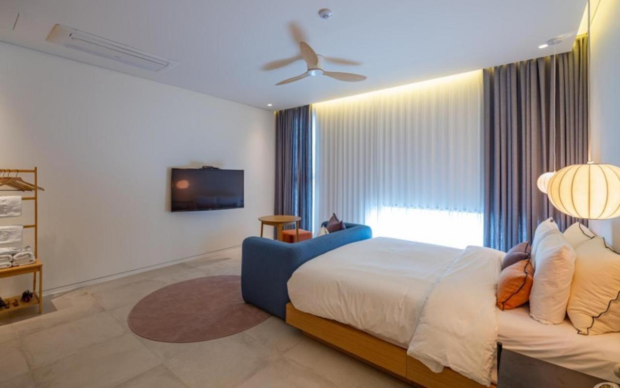 Hotel Barahan Jeonju Buitenkant foto